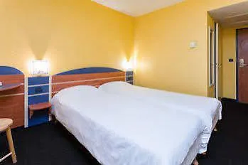 Altica Bordeaux Aeroport 2*